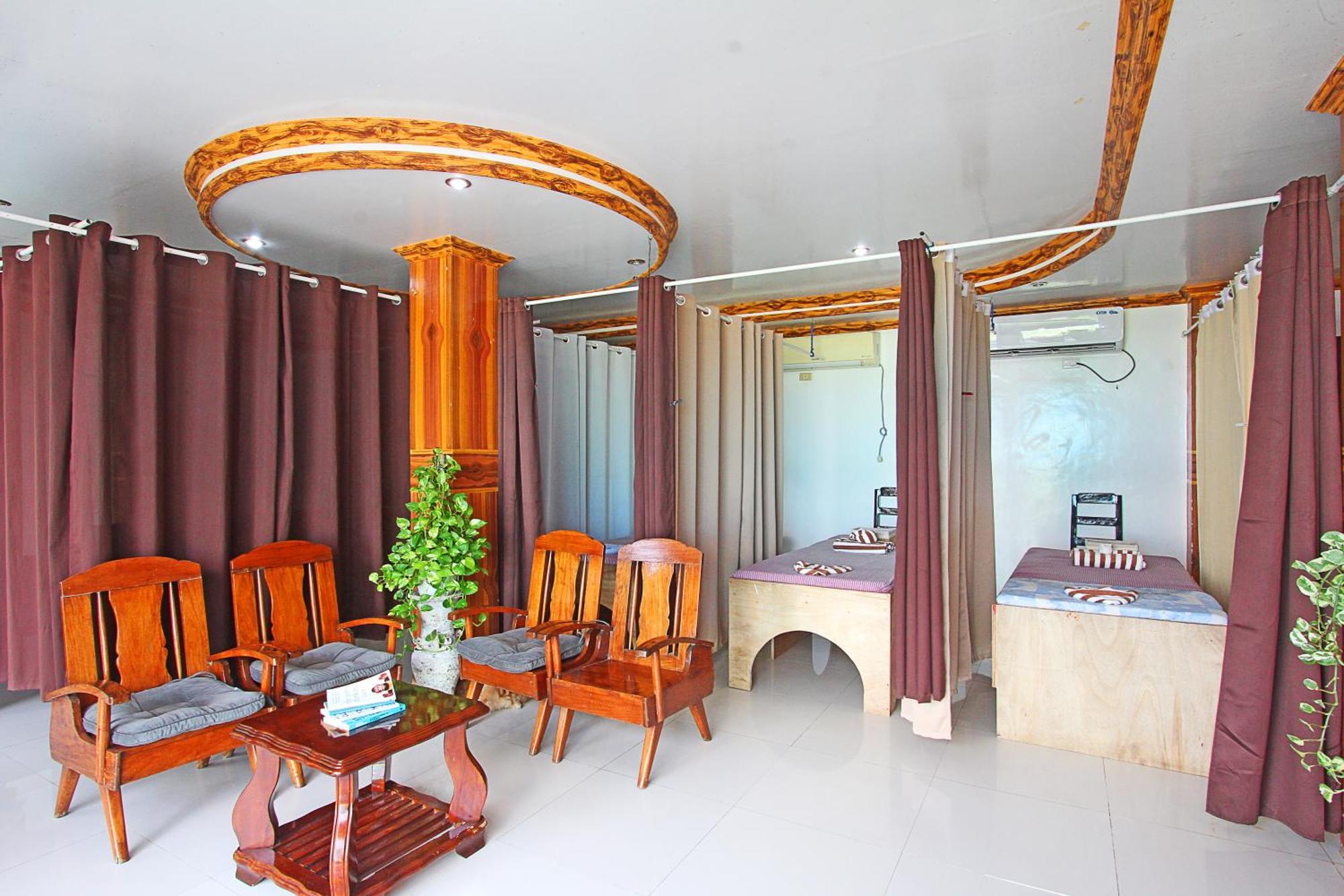Villa Consolacion Resort General Luna  Ngoại thất bức ảnh