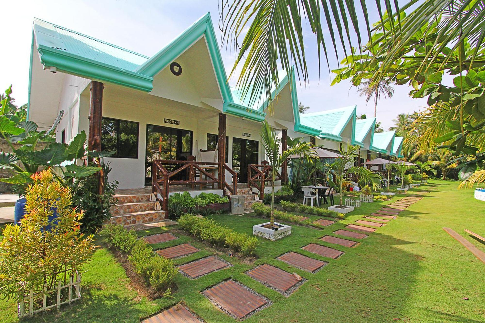 Villa Consolacion Resort General Luna  Ngoại thất bức ảnh