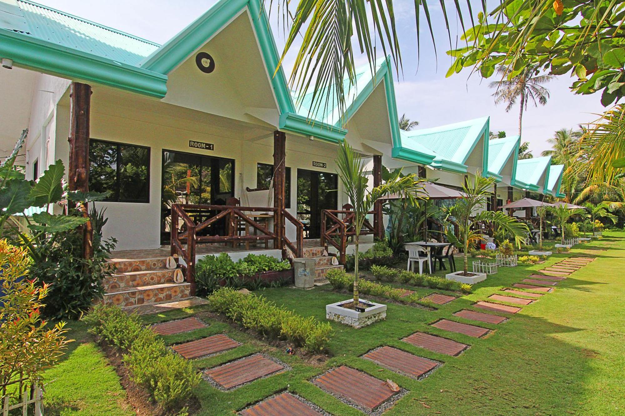 Villa Consolacion Resort General Luna  Ngoại thất bức ảnh