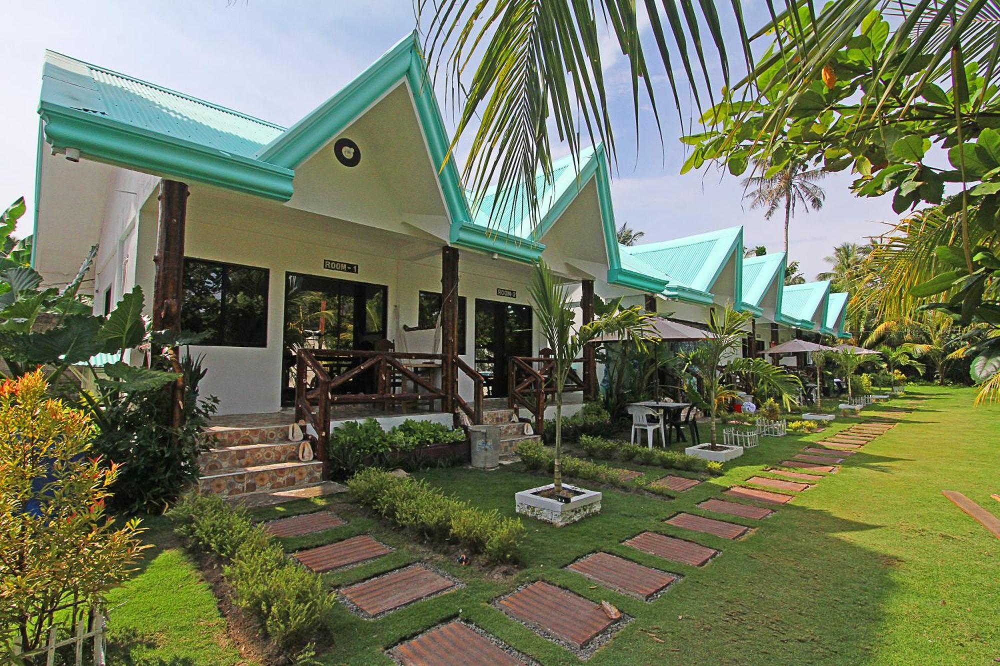 Villa Consolacion Resort General Luna  Ngoại thất bức ảnh