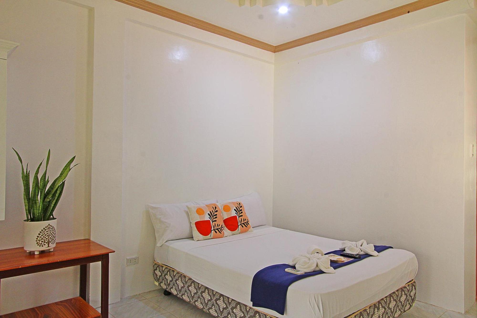 Villa Consolacion Resort General Luna  Ngoại thất bức ảnh